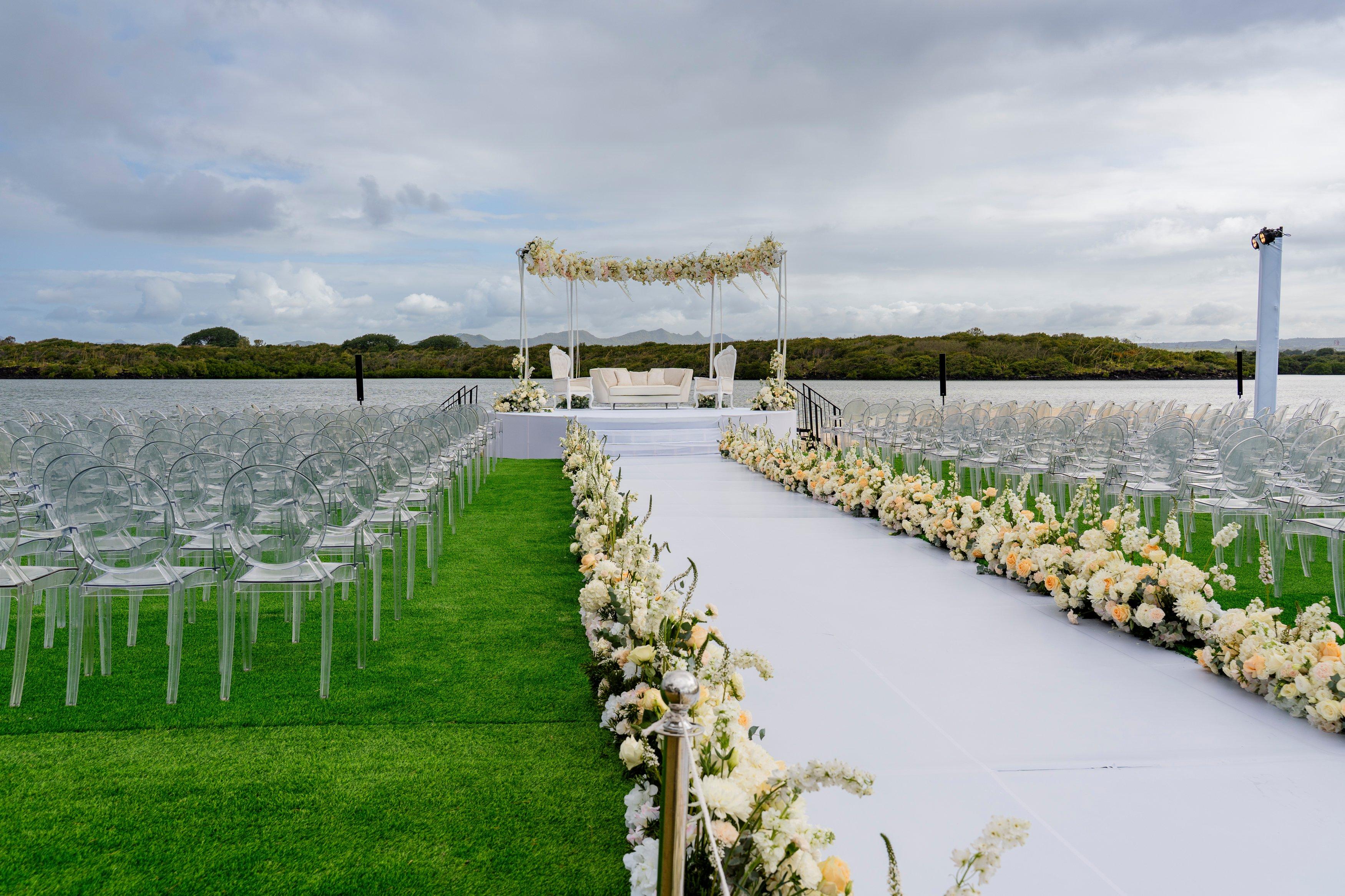 Sacred Vows, Tropical Pheras